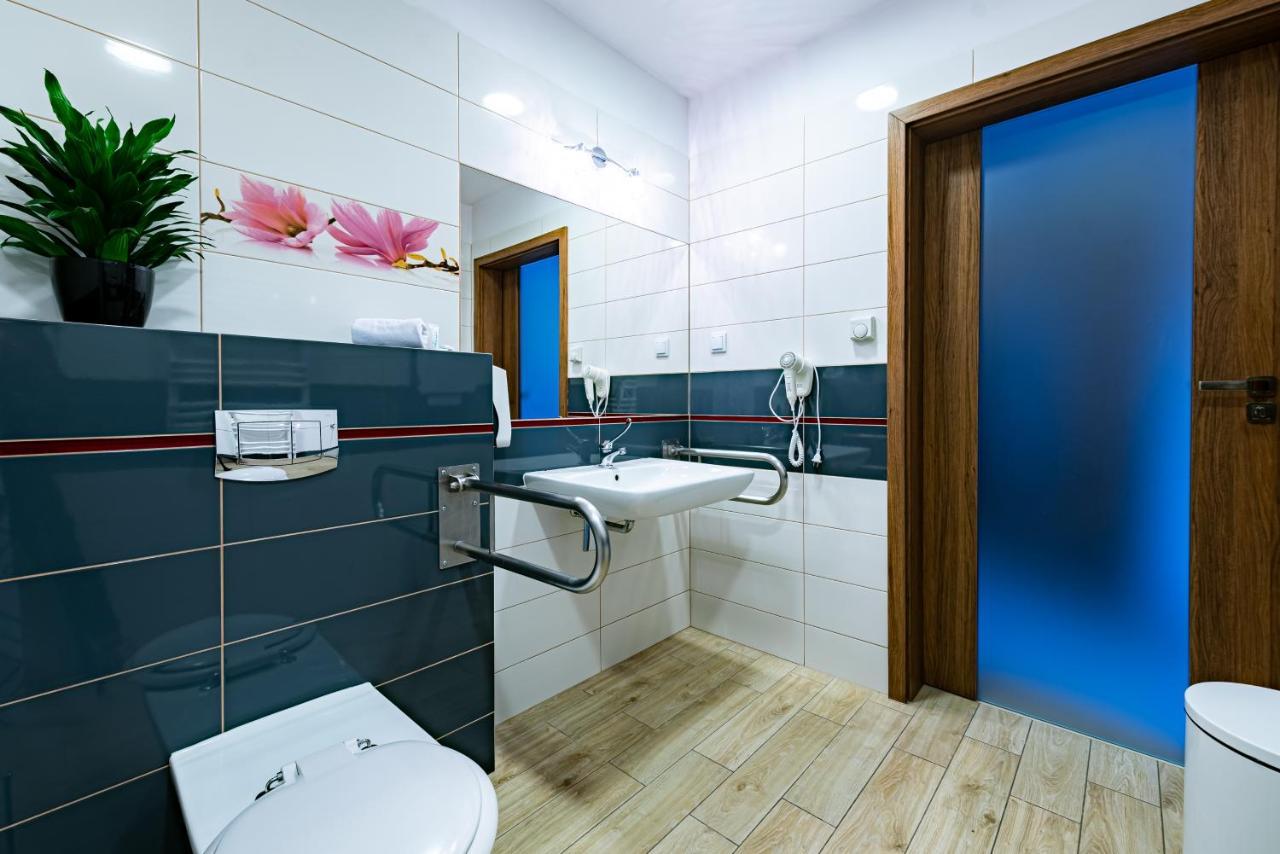 Hotel Dobre Z Lasu سوليتس كويافسكي المظهر الخارجي الصورة